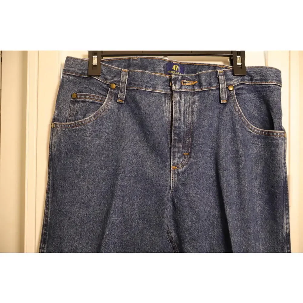 Wrangler Men’s regular fit jeans‎ size 32x30